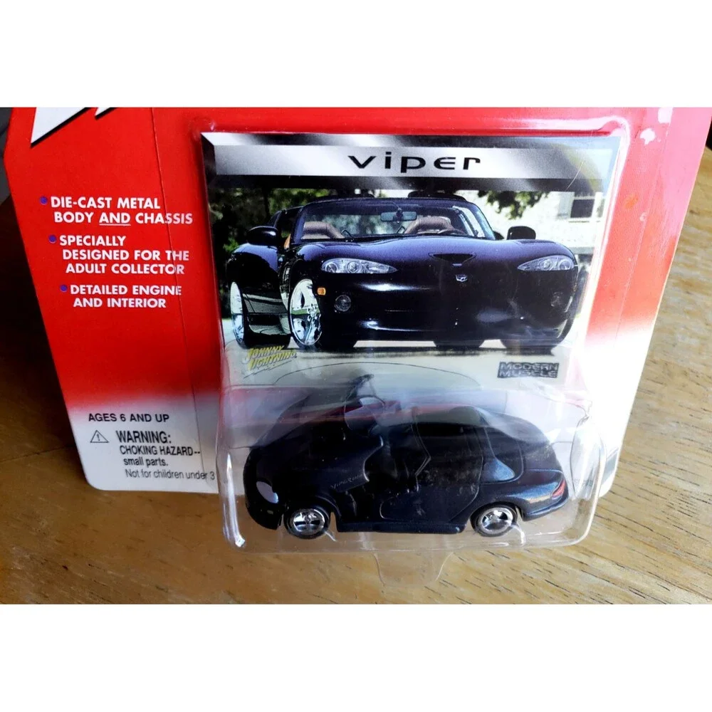2000 Johnny Lightning DODGE VIPER RT/10 CONVERTIBLE 1/6 Modern Muscle Serie 1:64